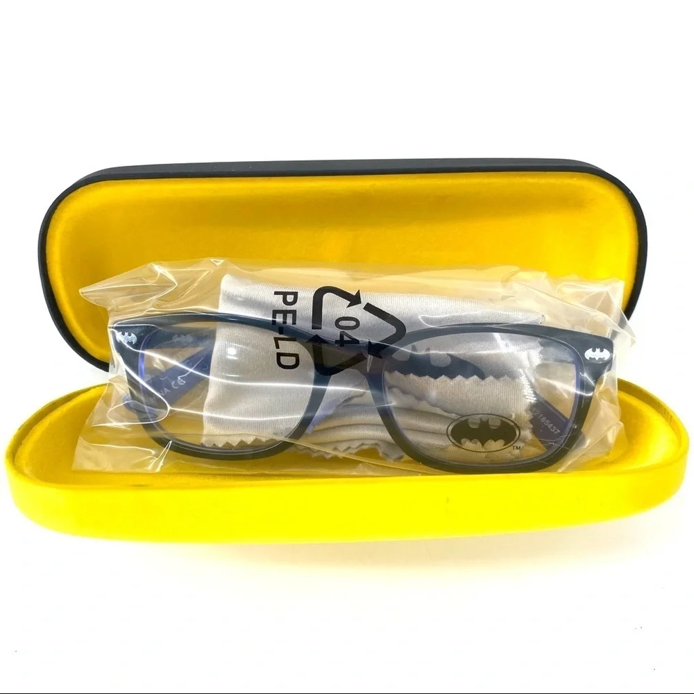 TM & DC Comics Eyeglasses Pano Optical BME902